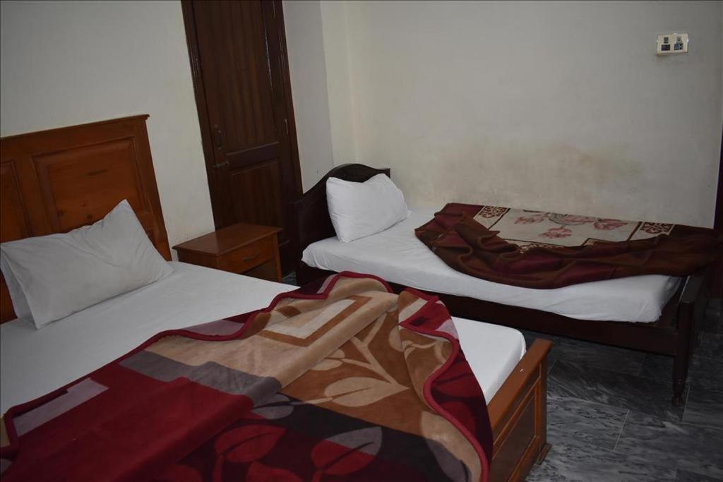 Hotel Al Hamrah Исламабад Экстерьер фото